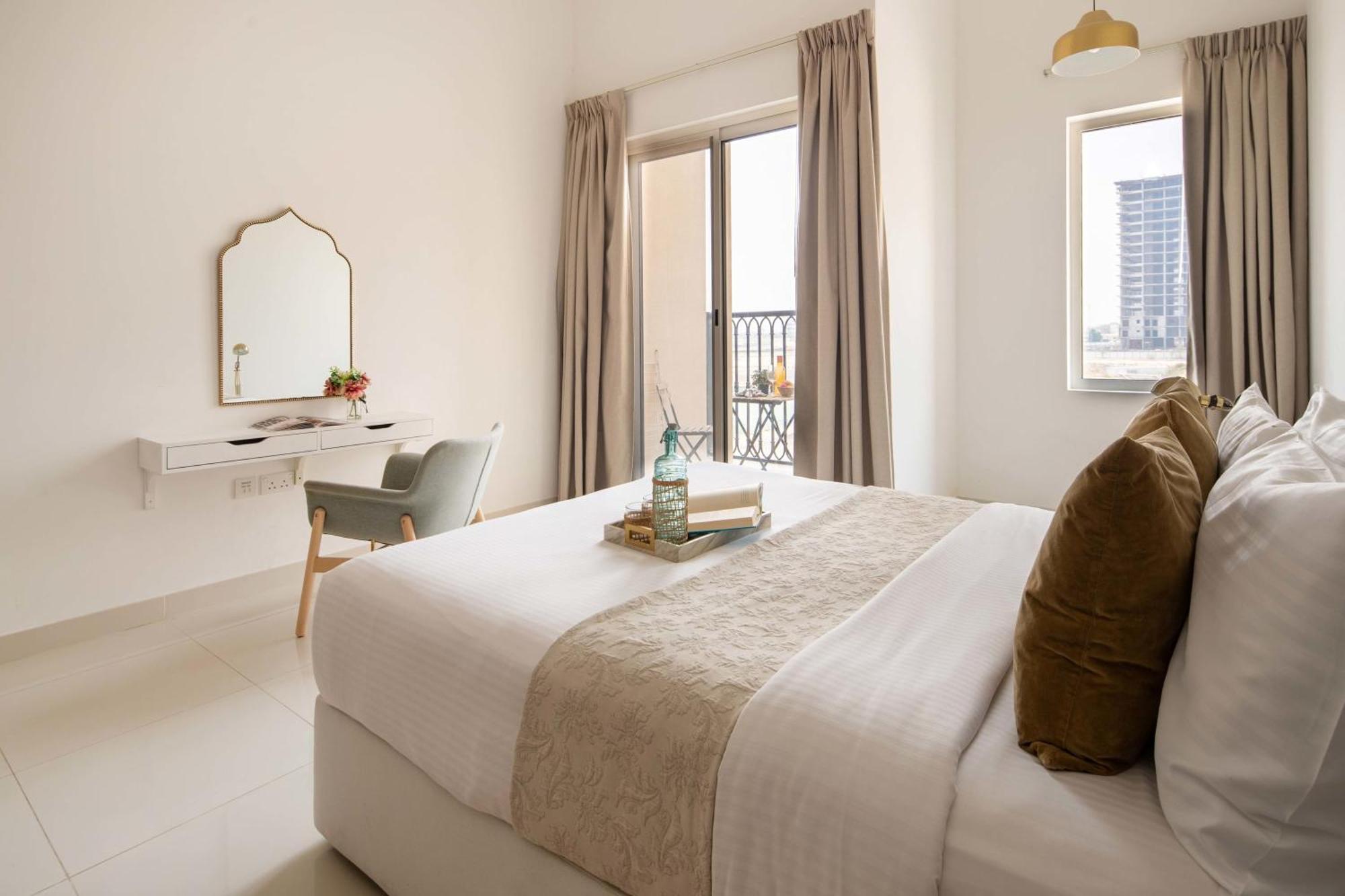 Frank Porter - Canal Residence Dubai Esterno foto