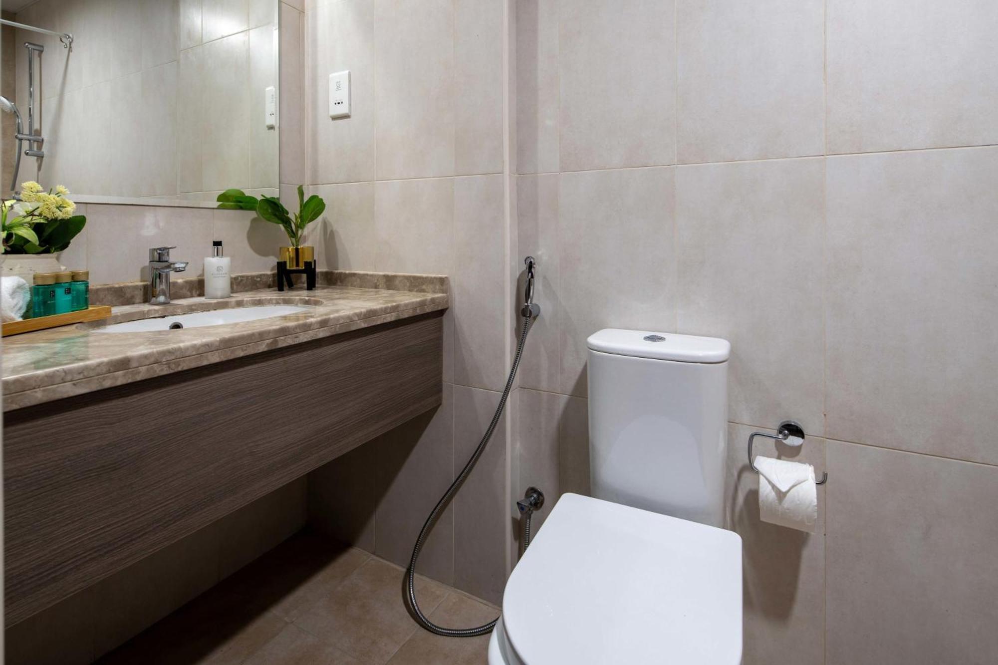 Frank Porter - Canal Residence Dubai Esterno foto